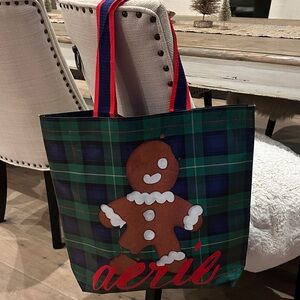 NWOT Rare Aerie Plaid Holiday Tote Bag with Gingerbread man design 🌲